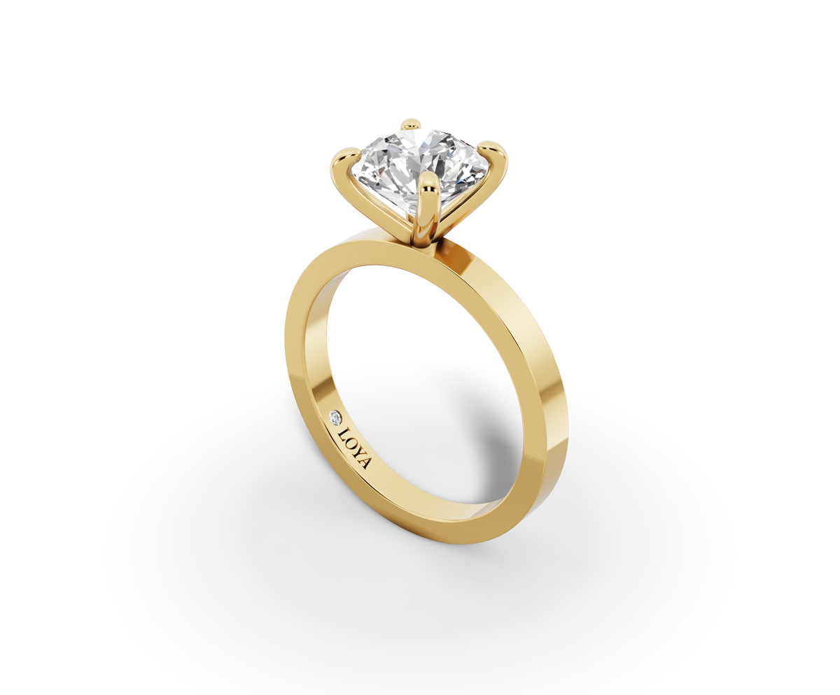 Nova Round Shape Ring in 18K yellow gold with a plain band, set with a LOYA diamond (perspective view)