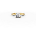 Amor Princess Shape Ring in 18K yellow gold with a plain band, set with a LOYA diamond (lying view)