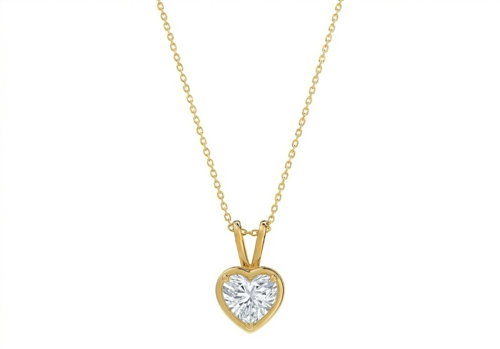 Aurora Heart Shape Pendant in 18K yellow gold, set with a LOYA diamond