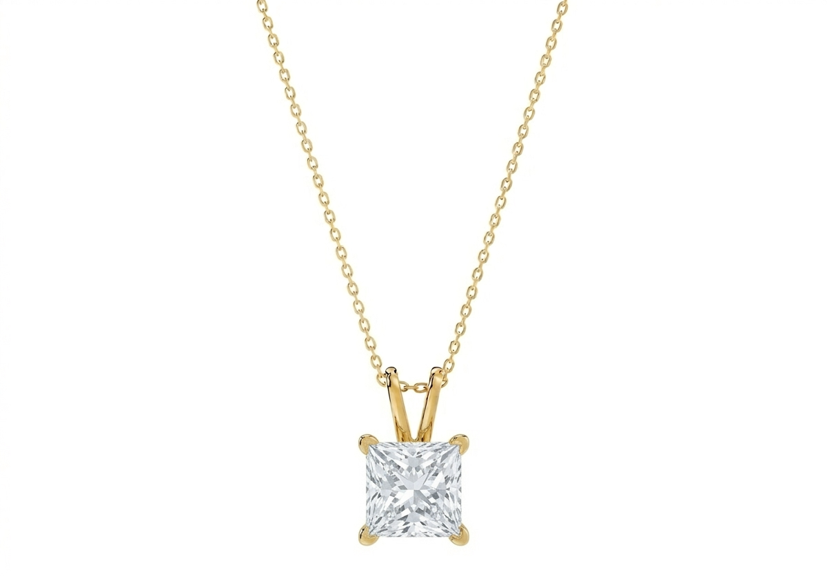 Liviana Princess Shape Pendant in 18K yellow gold, set with a LOYA diamond