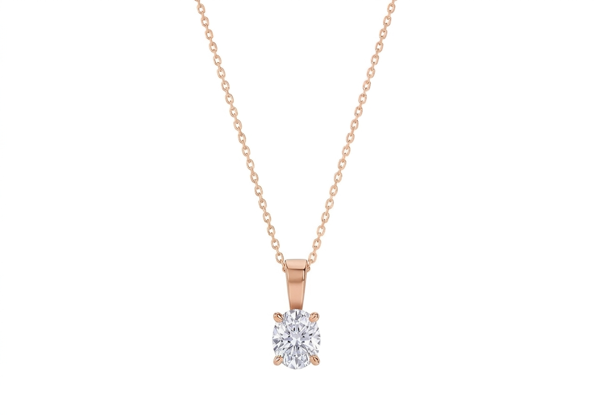 Serena Oval Shape Pendant in 18K rose gold, set with a LOYA diamond