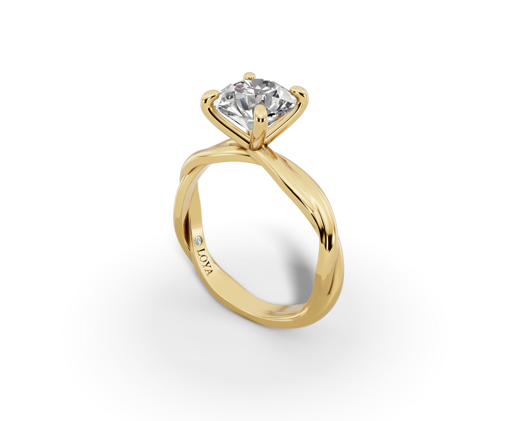 Mira Round Shape Ring in 18K yellow gold with a plain band, set with a LOYA diamond (perspective view)