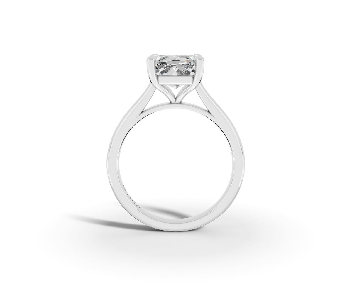 Alba Radiant Shape Ring in 18K white gold with a plain band, set with a LOYA diamond (side view)